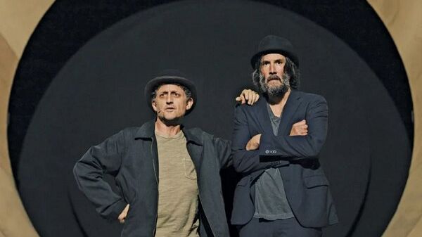 «در انتظار گودو» کیانو ریوز در برادوی روسفید شد