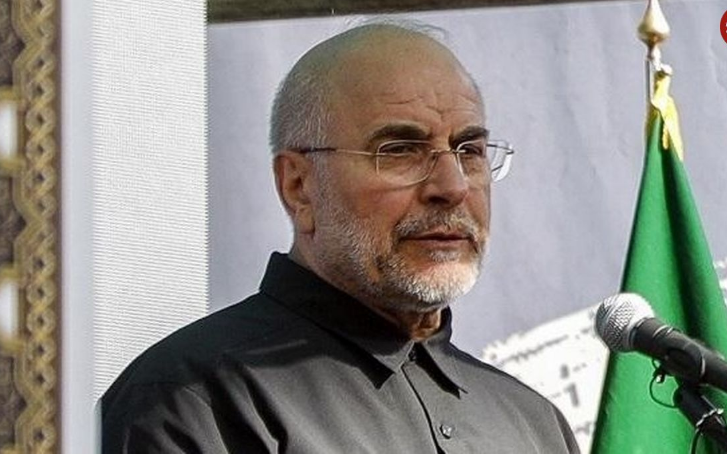 سفر در زمان؛ «محمدباقر قالیباف» در حال توضیح نقشۀ عملیات؛ دهه 60