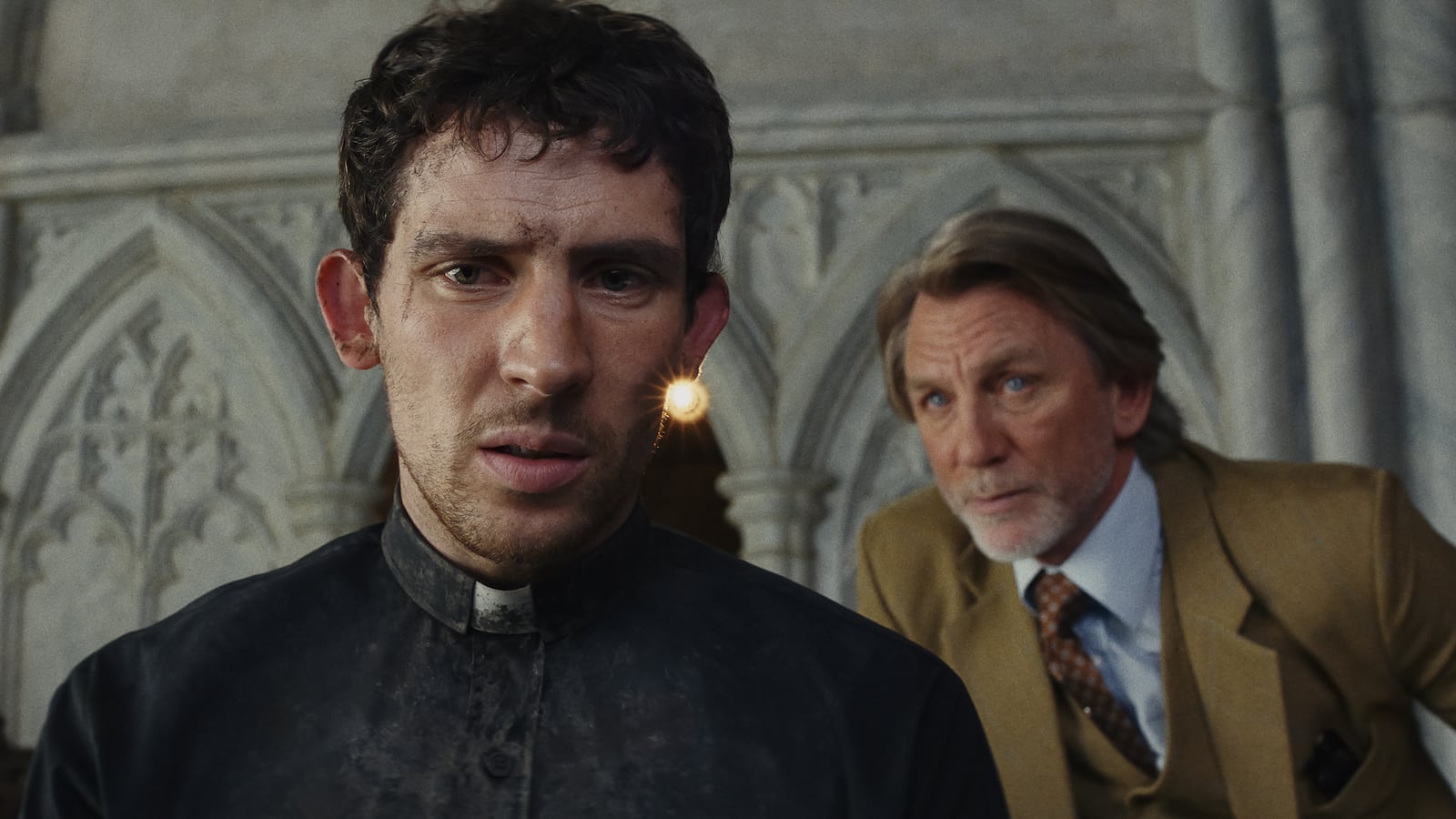 جاش اوکانر: حس می‌کردم در Knives Out 3 سرکار گذاشته شدم