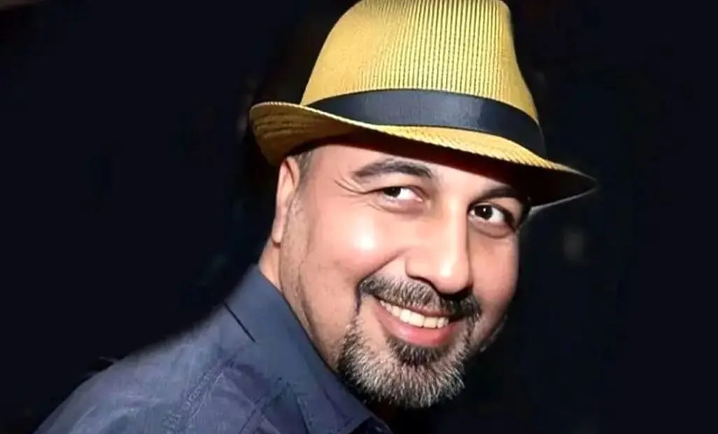 سفر در زمان| «رضا عطاران» در 12 سالگی با یک گروه نمایشی در مشهد / سال 59