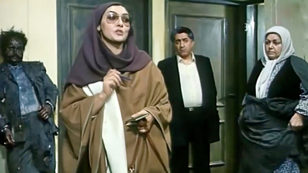 وقتی طنزهای فارسی معنی هم داشتند! | مروری بر کمدی‌های سینمای ایران در دوره جنگ