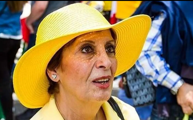 سفر در زمان؛ «مرجان» خوانندۀ قبل از انقلاب در 40 سالگی در کنار «آزیتا حاجیان و مهراوه شریفی‌نیا»