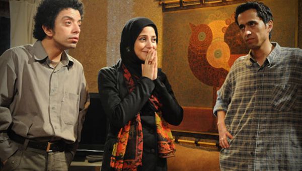 همه چیز در مورد سریال پرانتز باز | خلاصه داستان و فهرست عوامل