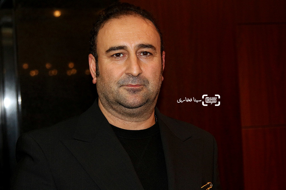 رونمایی از اولین تصویر بازیگران حاضر در فیلم سینمایی «آقای زالو» مهران احمدی