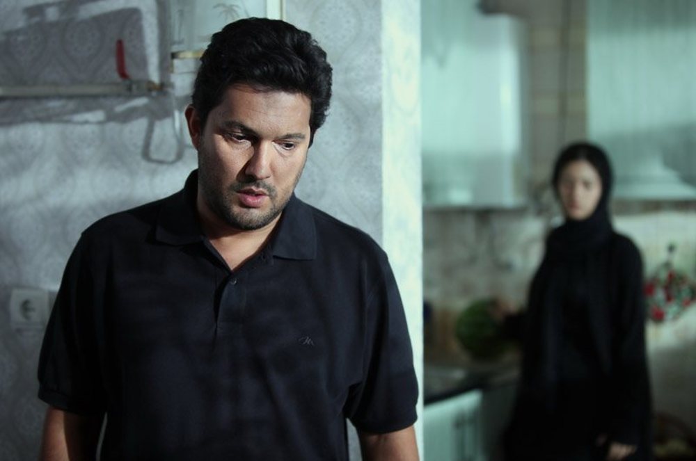 حامد بهداد در کنار 