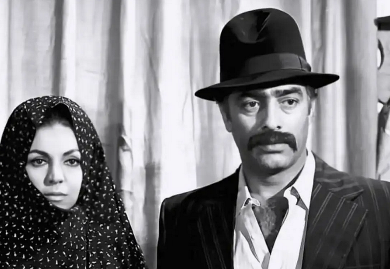 سفر در زمان؛ «فردین» در حال آب‌تنی در دریای خزر در کنار «غلامرضا تختی»؛ سال 33