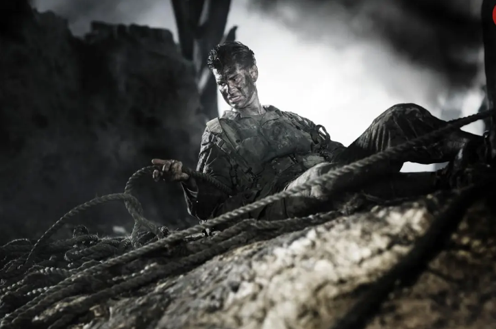 25 فیلم جنگی برتر تاریخ سینما بر اساس داستان‌های واقعی؛ از One Life تا Unbroken