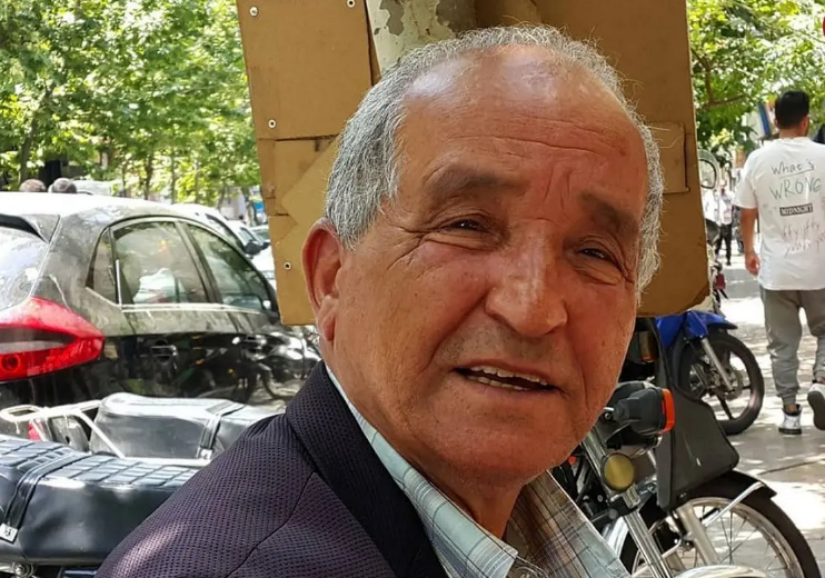 سفر در زمان؛ «غلام ژاپنی» قبل از انقلاب در کنار «بهمن مفید» در پشت‌صحنه یک فیلم