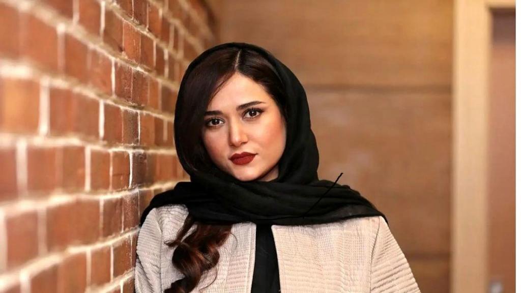 سفر پر فراز و نشیب پریناز ایزدیار؛ از بازی در تله‌فیلم‌ تا درخشش در کن