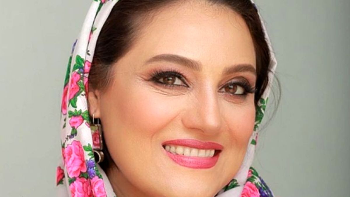 مادر شوهر ناز شبنم مقدمی با موهای پسرانه و پرکلاغی