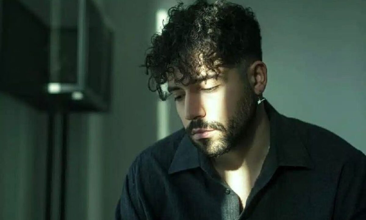 حمایت خانم بازیگر از شروین حاجی پور/تمرین دموکراسی کنیم‌ (عکس)