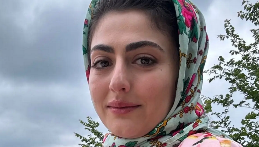 سفر در زمان؛ چهرۀ «انیس» (سریال سوجان) در جلسۀ دفاع از پایان‌نامه‌اش