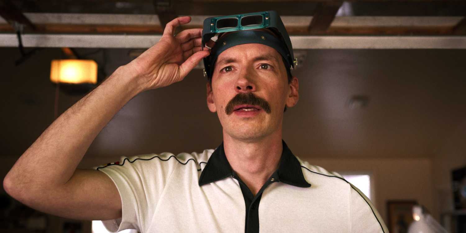 آقای کلارک با درس کرم‌چاله‌ها پایان Stranger Things را لو داد؟