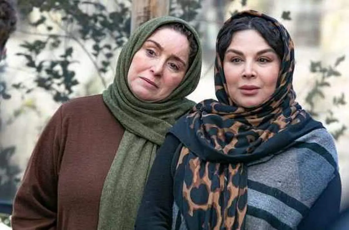 موتورسواری جذاب و خنده دار ژاله صامتی و شهره سلطانی + ویدیو