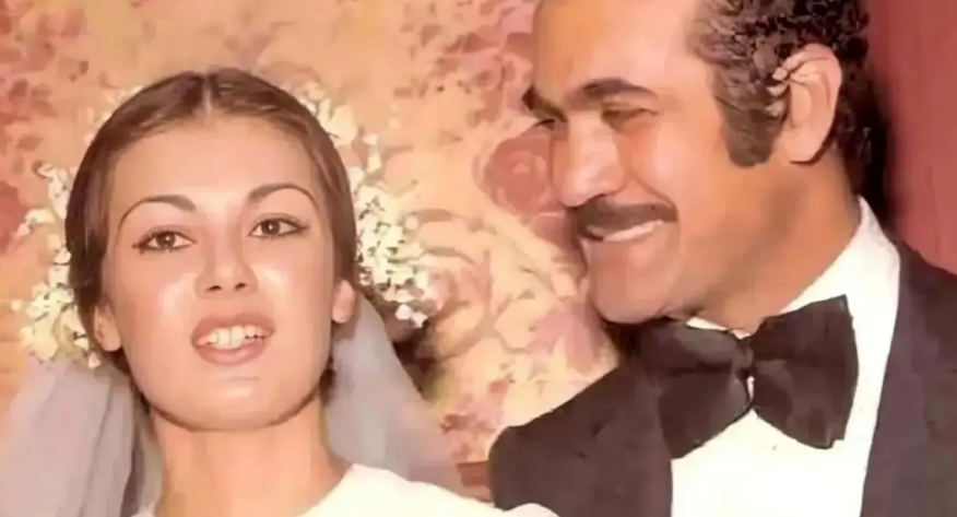 آلبوم عروسی؛ هایده و گلپا در مراسم عروسی «فریدون فرخزاد»؛ سال 52