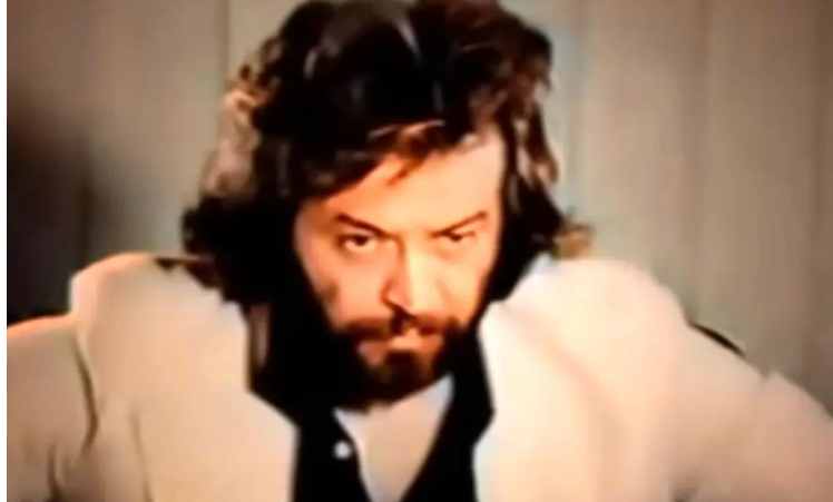 سفر در زمان؛ «ایرج قادری» در کنار «پروین سلیمانی» در فیلم «پلنگ در شب»