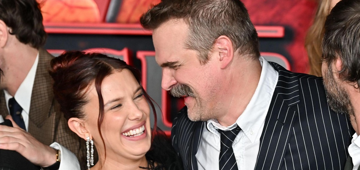 نمایش اتحاد برای مهار حواشی دیوید هاربر و میلی بابی براون