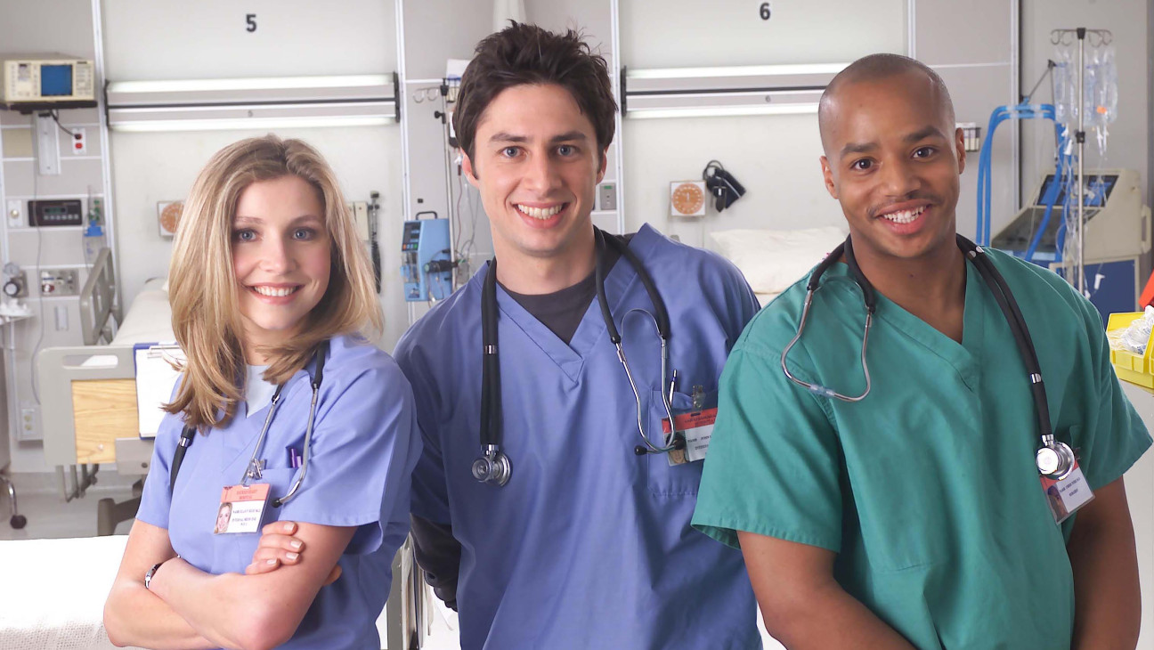 بازگشت رسمی سریال Scrubs با حضور زک براف و بازیگران اصلی تأیید شد