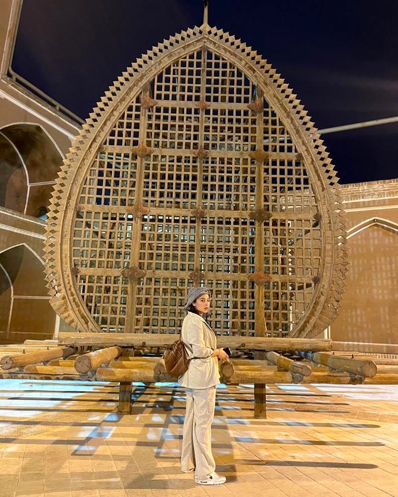 آناهیتا درگاهی