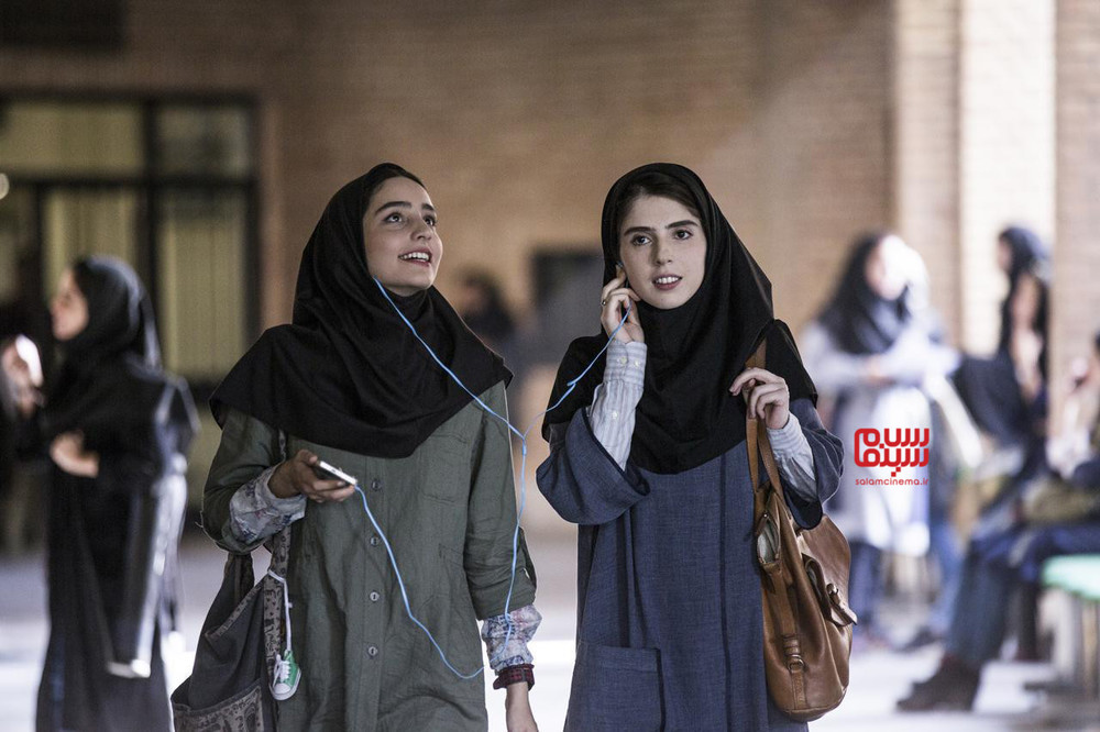 سها نیاستی