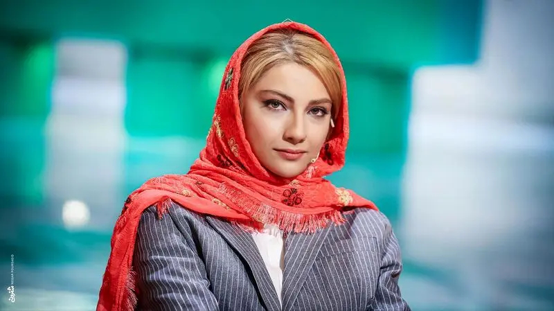 محیا دهقانی