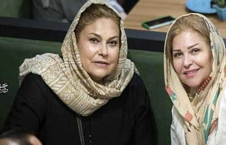 سفر در زمان؛ عکس یادگاری «مهرانه مهین ترابی» و «ایرج قادری» در پشت‌صحنه یک فیلم