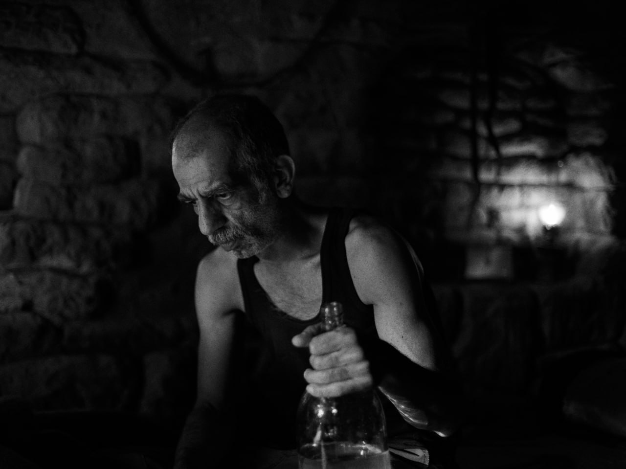 رونمایی از تیزر فیلم «مرد خاموش» به کارگردانی احمد بهرامی + اطلاعات اولین نمایش در جشنواره فجر و زمان اکران