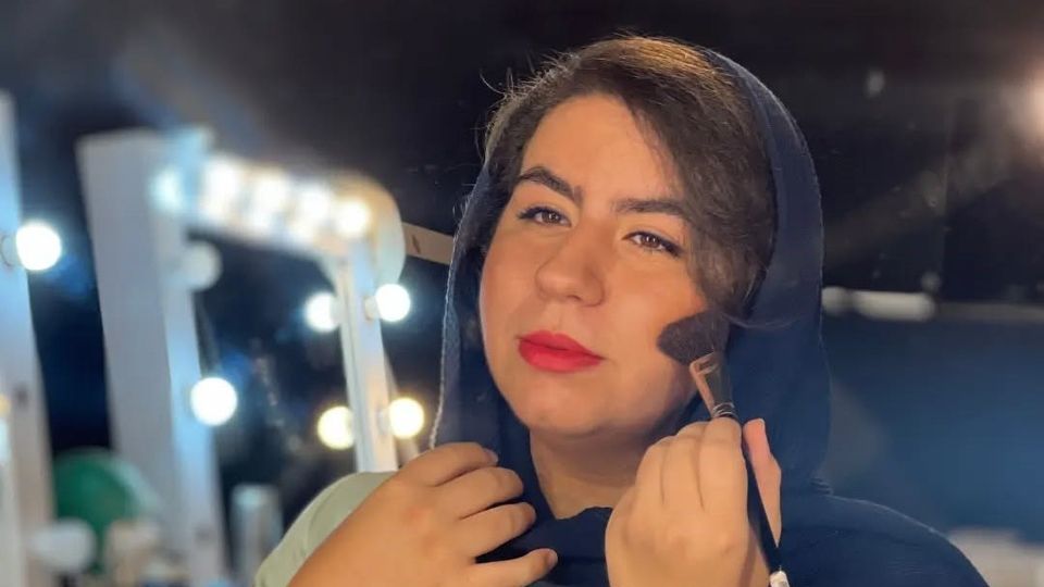 صهبا شرافتی، بازیگر سریال « نون خ» تغییر چهره داد/ خانوم بازیگر در 27 سالگی با استایل منحصربه فرد اصلا قابل شناسایی نیست