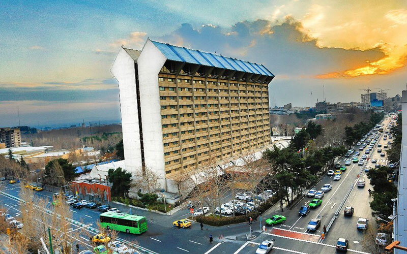 تصاویر قدیمی و جدید از گوشه و کنار پایتخت به مناسبت روز تهران