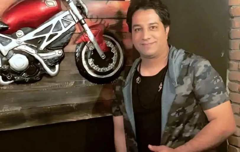 سفر در زمان؛ «امید جهان» در کنار پدرش «محمود جهان»؛ اوایل دهه 90