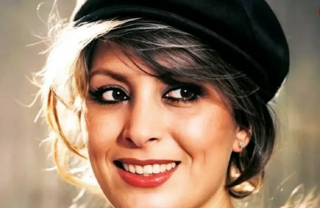 چهره متفاوت مرجان خواننده وقتی در ایران با حجاب بود+ عکس