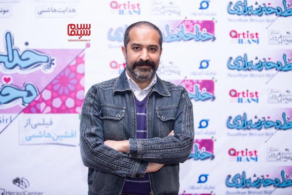نمایش افشین هاشمی روی صحنه کالیفرنیا