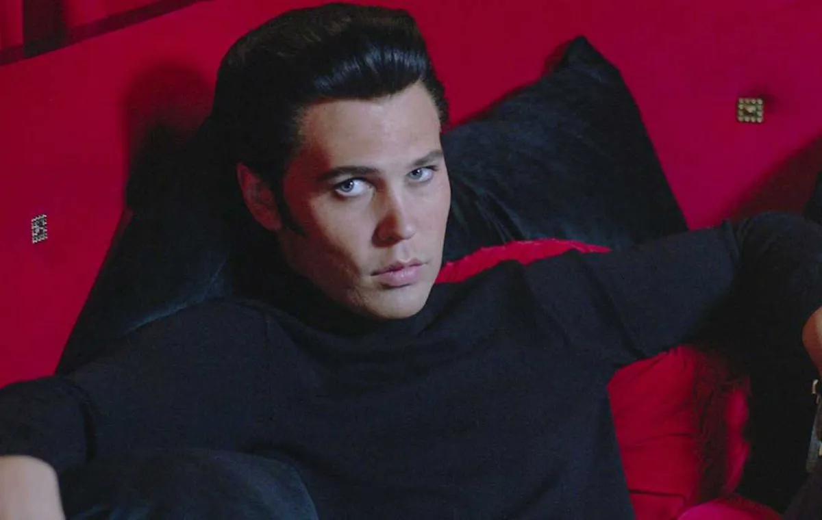 الویس (Elvis)