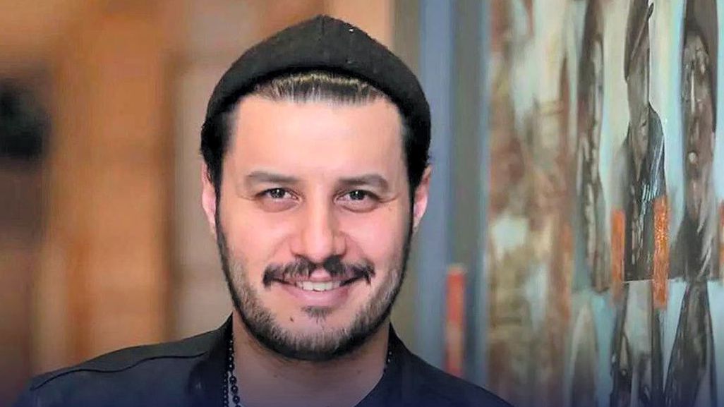 بیوگرافی جواد عزتی؛ ماجرای ازدواج عزتی و همسرش مه لقا باقری