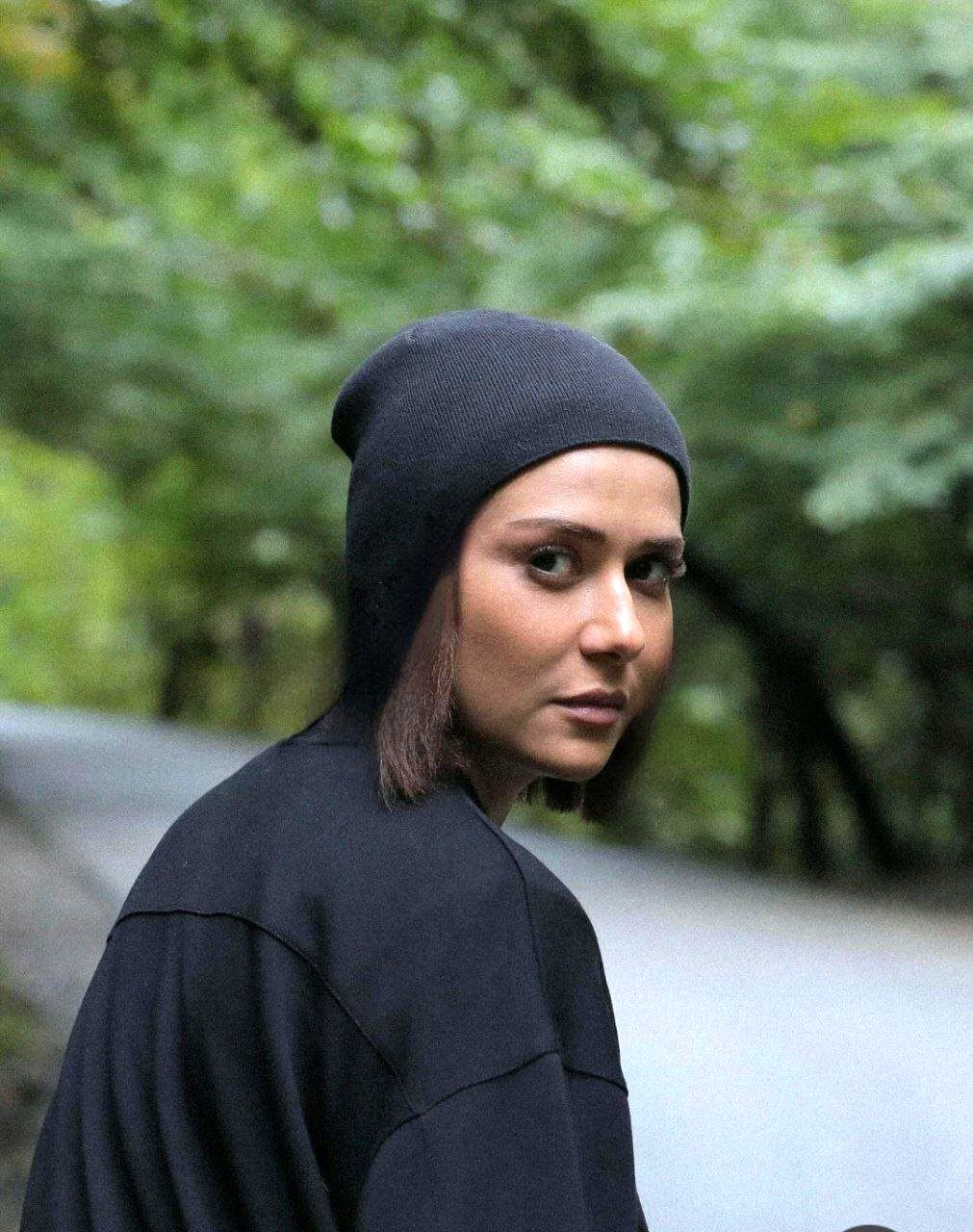 تیپ خاص و دیدنی پریناز ایزدیار