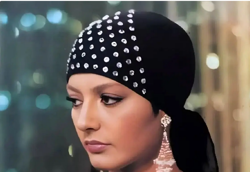 سفر در زمان؛ «گوگوش» در 13 سالگی و با کلاه تاپ هت؛ سال 1342