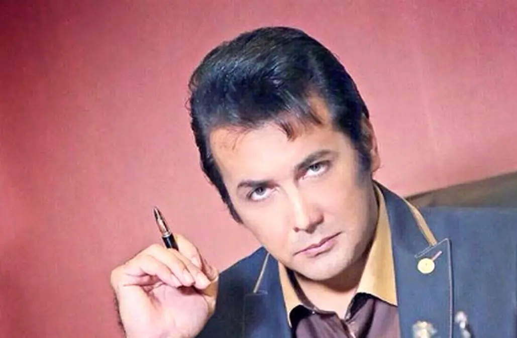 منزل حسام نواب صفوی به سبک خاص خودش