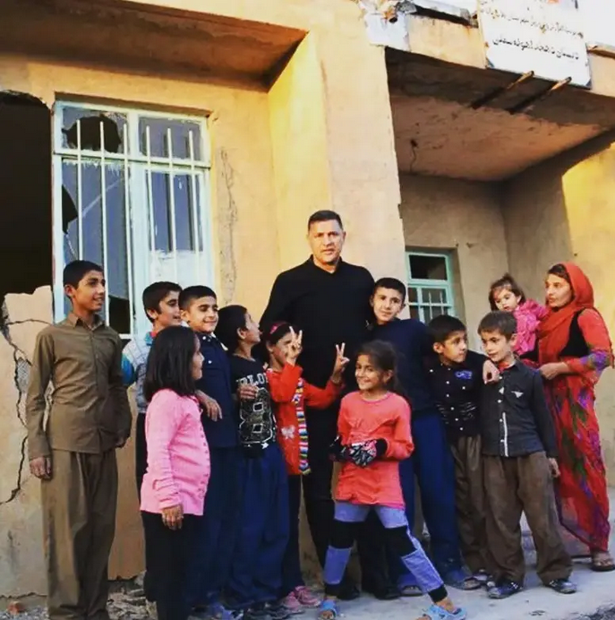 محو تصویر علی دایی در دیوار مفاخر! + عکس