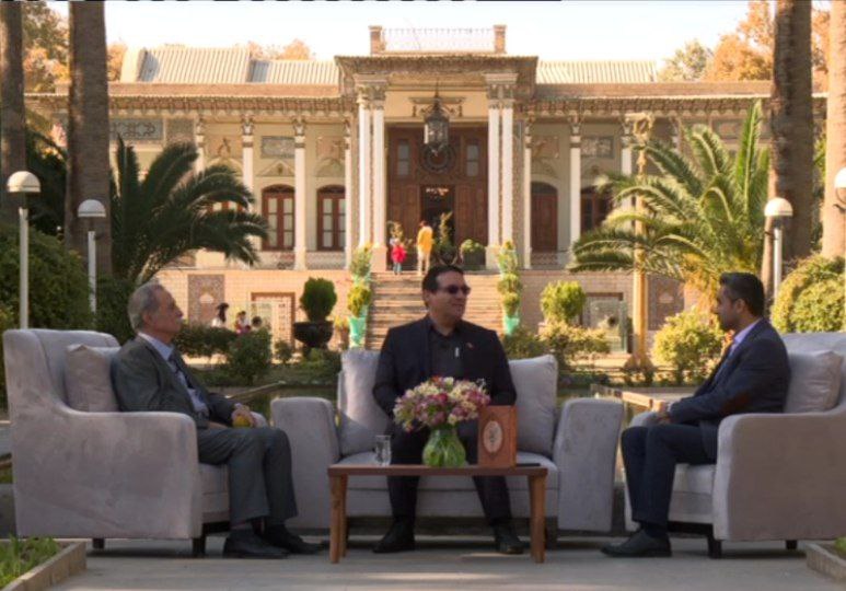 روح‌الله حسینی: جاری کردن قدرت شعر در بستر سینما