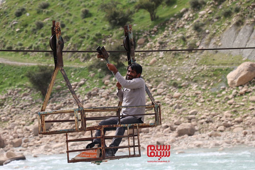 هادی محقق در فیلم سینمایی «درب»