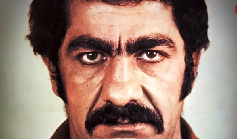 سفر در زمان؛ «جلال پیشوائیان» در 73 سالگی در کنار گلزار؛ سال 82