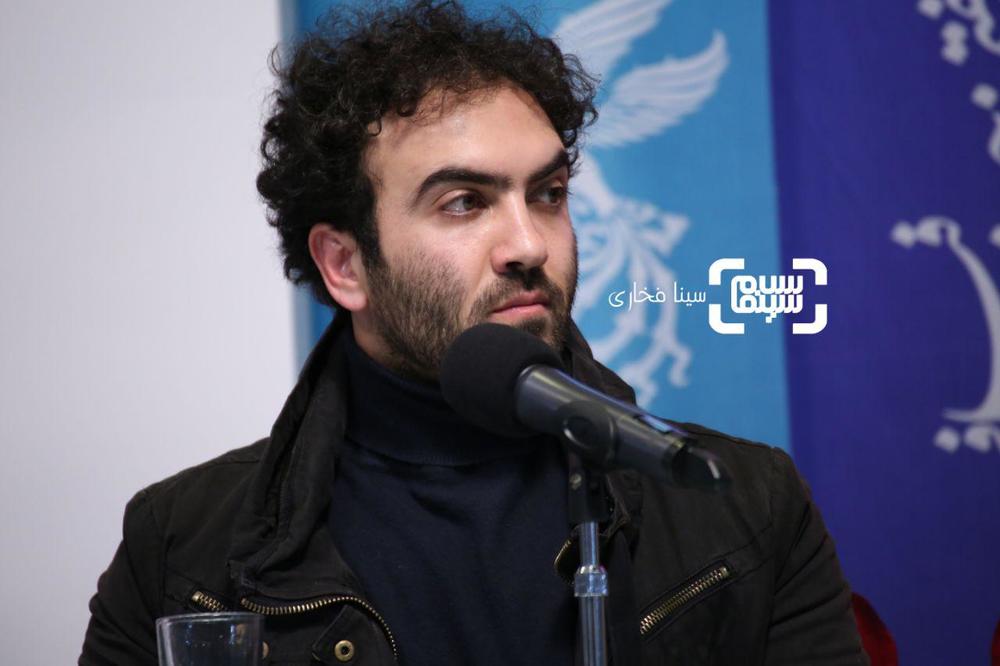 همایون غنیزاده در نشست خبری فیلم «مسخره باز» در جشنواره فجر 37