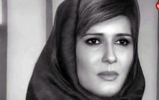 سفر در زمان؛ «آذر شیوا» بازیگر قبل انقلاب در 76 سالگی و در پاریس؛ سال 99