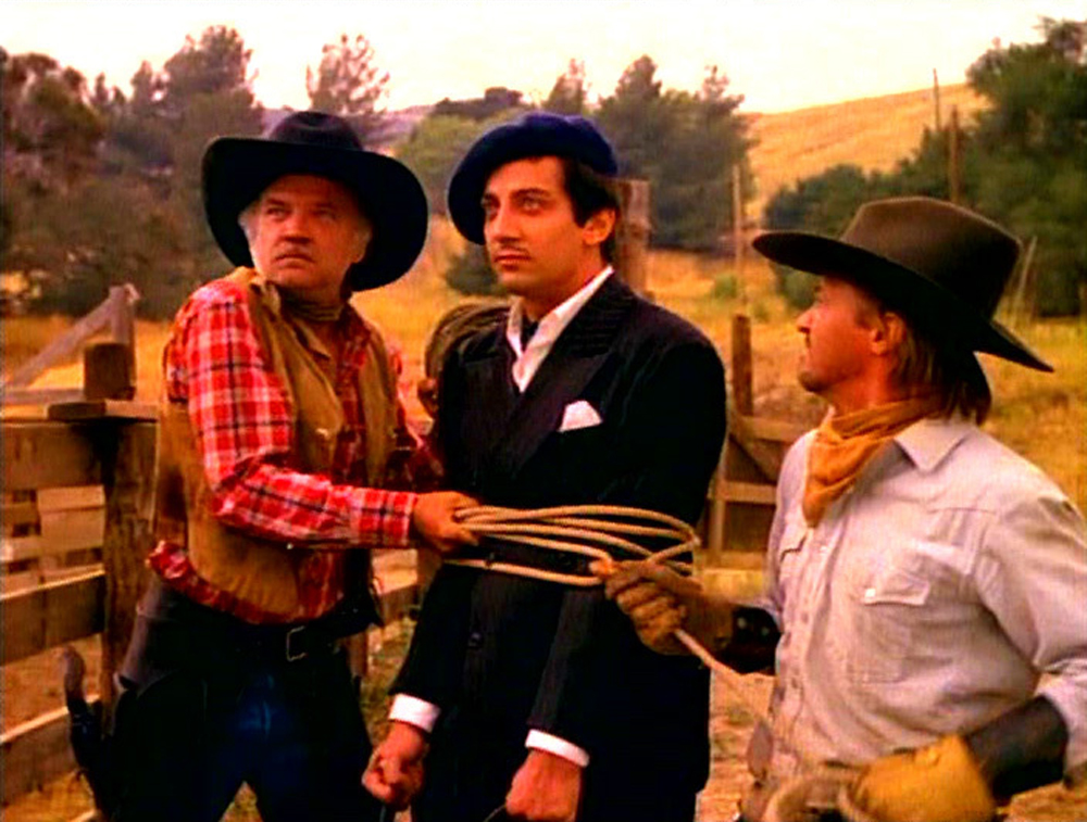 دیوید لینچ و تنها وسترنِ کارنامهاش؛ تجربهای عجیب، طنزآمیز و کاملاً متفاوت