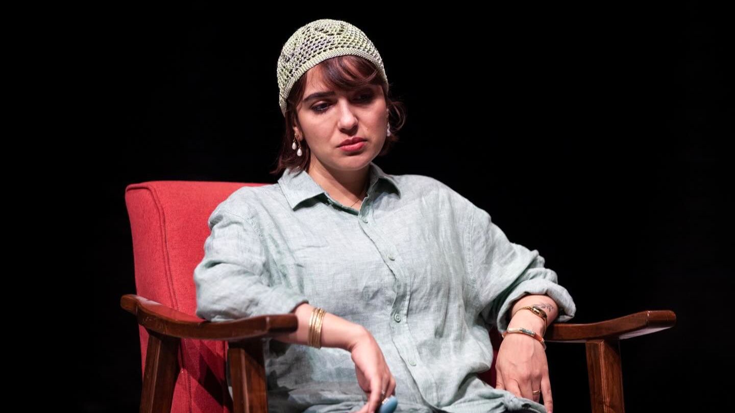 زخم‌های قدیمی مونا کرمی در کنار مهسا طهماسبی! + عکس