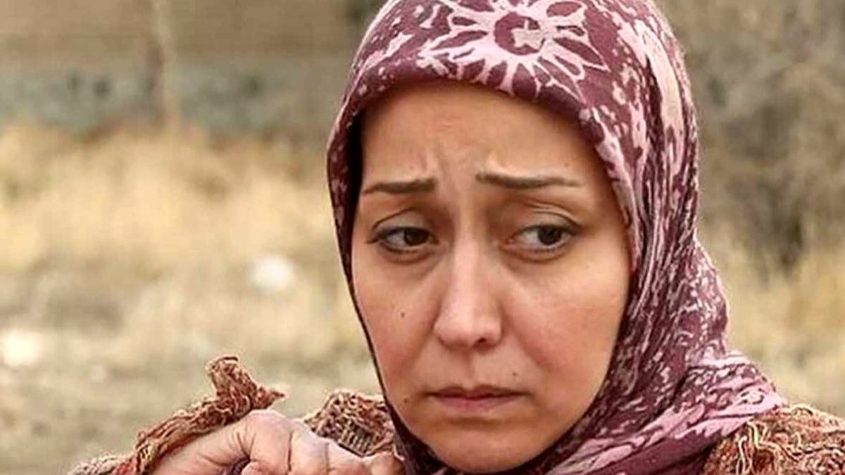 عکس؛ آرزو افشار تصویری از خود به همراه دخترخواندهاش در پشتصحنه یک تئاتر منتشر کرد.