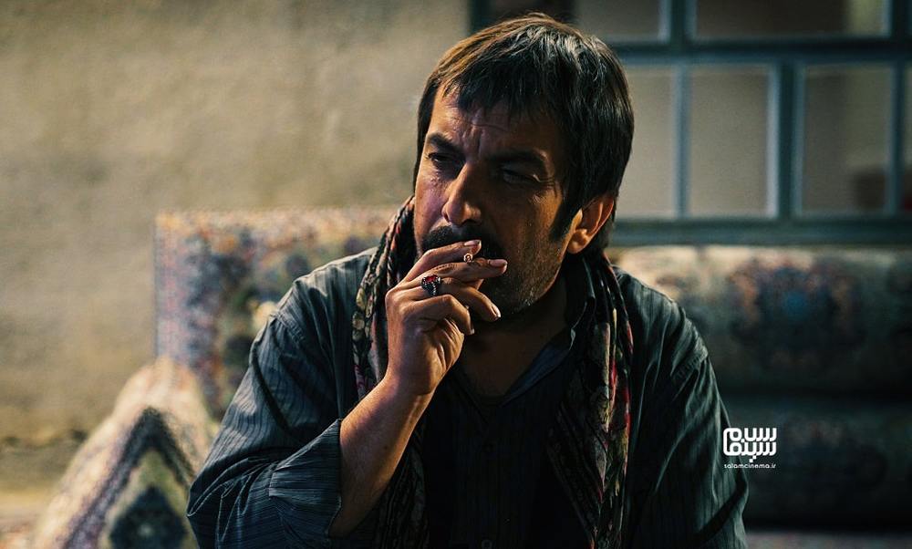 بازیگر سریال زیر تیغ: عباس جمشیدی‌فر را کتک زدم!/ ویدئو