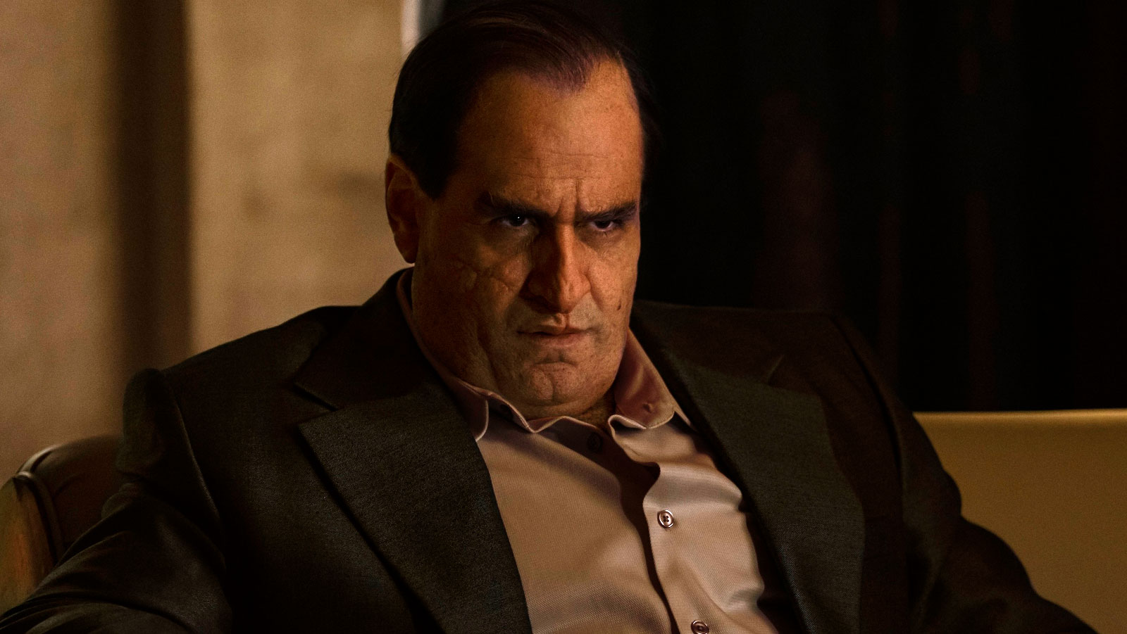 داستان بتمن ۲ دقیقاً چند هفته پس از پایان سریال پنگوئن روایت می‌شود