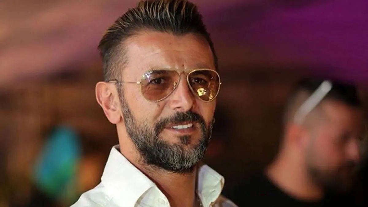 عکس ها / نگاهی به ویلای دوبلکس امین حیایی در دل کوه لواسان