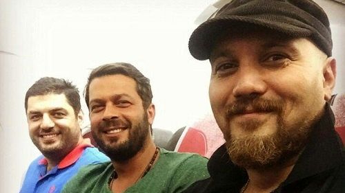 موتورسواری کامبیز دیرباز و رفیق صمیمیاش در خیابان